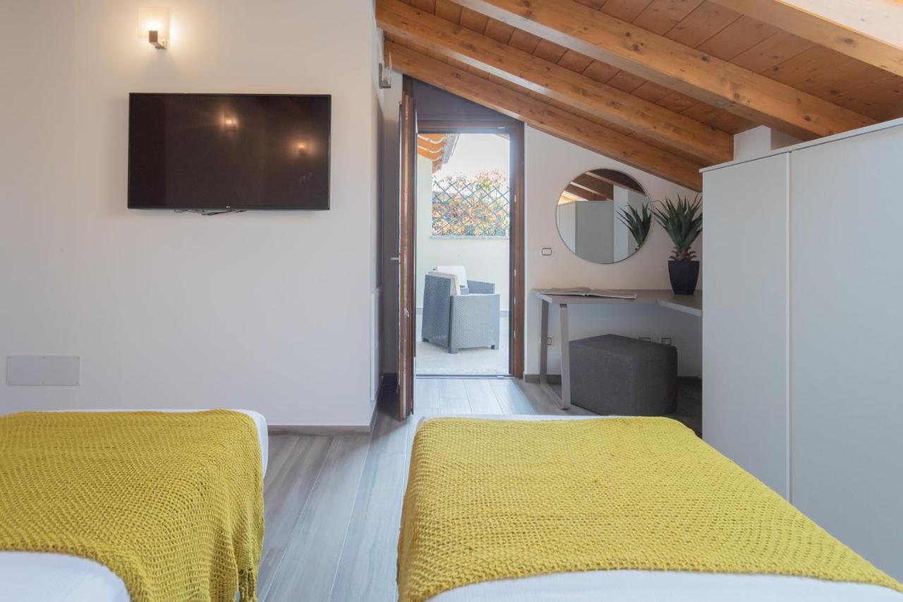 Dream Lake Apartments Lake View - Private Beach By Rent All Como Lezzeno Εξωτερικό φωτογραφία
